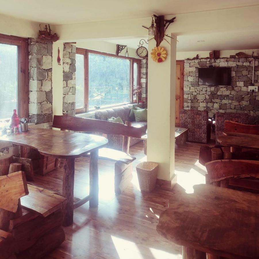 Tirthan Anglers' Retreat Banjar Luaran gambar